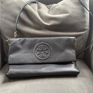 Tory Burch Black Crossbody Bag with Pebbled Leather and Gold-Tone Hardware